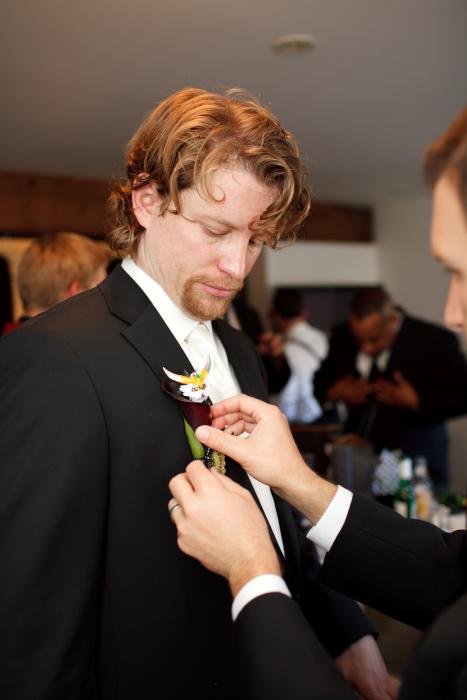 boutonnieres.jpg